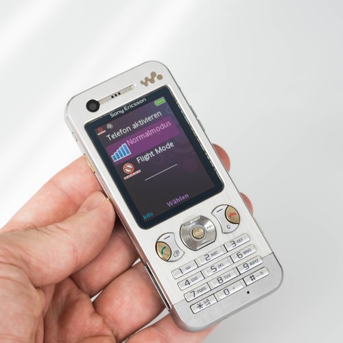 Sony ericsson w890i handy - sony,